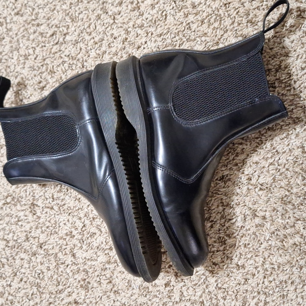 Dr. Martens flora Chelsea boot size womens 7 or EU38 - Picture 7 of 12